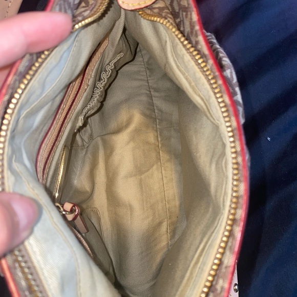 DKNY hobo monogram handbag - Picture 4 of 5